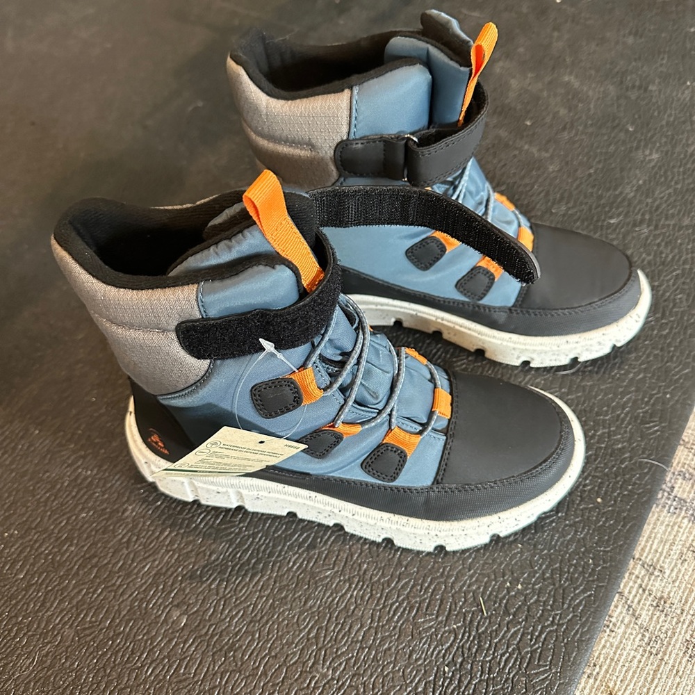 Kamik Seeker - Size 3Y